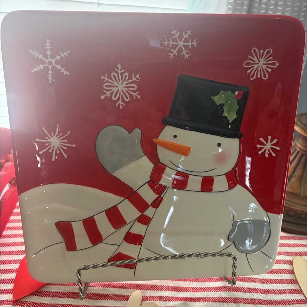 St. Nicholas Square Festive Snowman Holiday Plate - Red and White